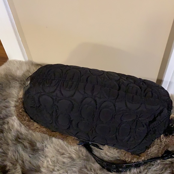 Coach - Picture 7 of 10